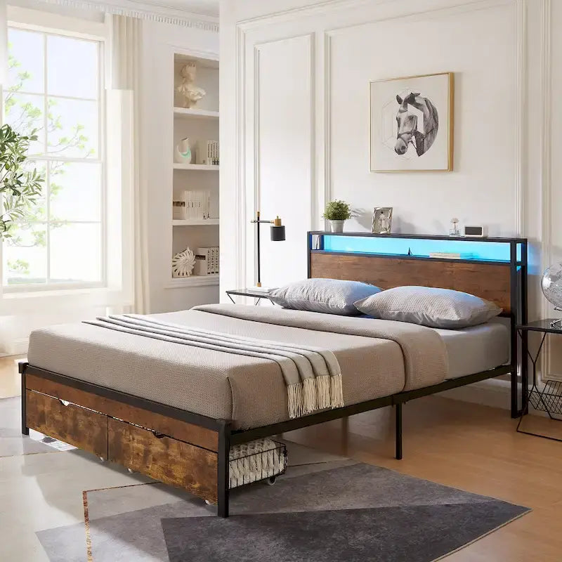 Cama de plataforma metálica tamaño King, marrón y negra, con luces LED, cabecero de madera y 2 cajones de almacenamiento