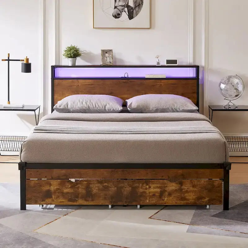 Cama de plataforma metálica tamaño King, marrón y negra, con luces LED, cabecero de madera y 2 cajones de almacenamiento