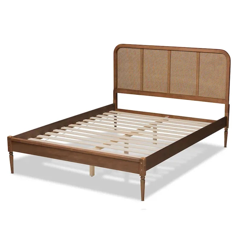 Cama de plataforma de nogal y fresno marrón de mediados de siglo con cabecero de ratán tejido – Matrimonial / Queen / King