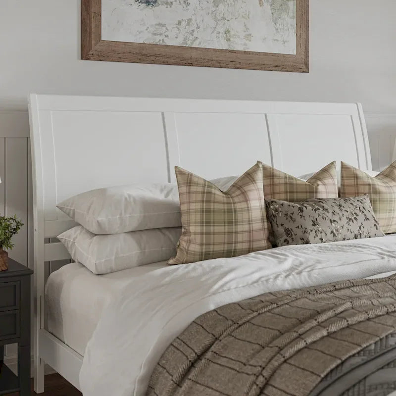 Cama de plataforma tipo trineo blanca/nogal con pie de cama – Full y Queen, 2 personas