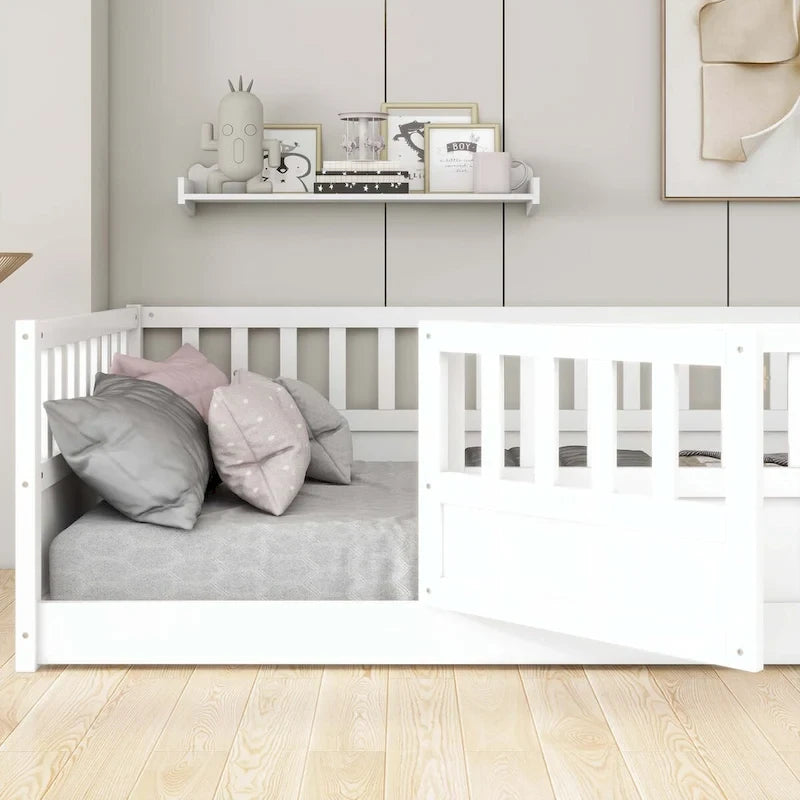 Cama con estructura de pino blanco/gris y barandilla de seguridad – 1 persona (matrimonial/individual)