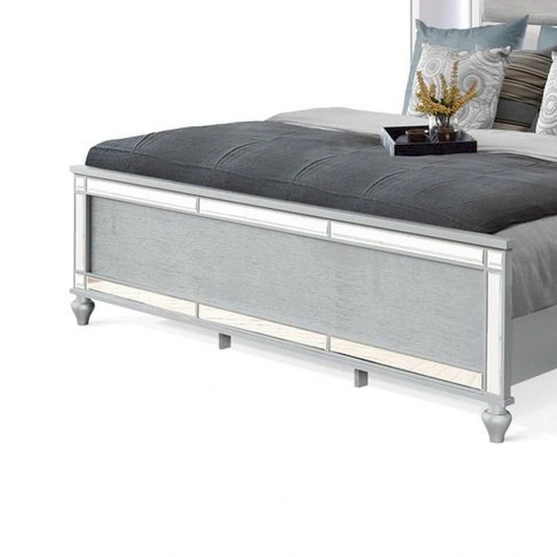Cama King de Terciopelo Plateado con LED y Detalles de Espejo, 2 Personas